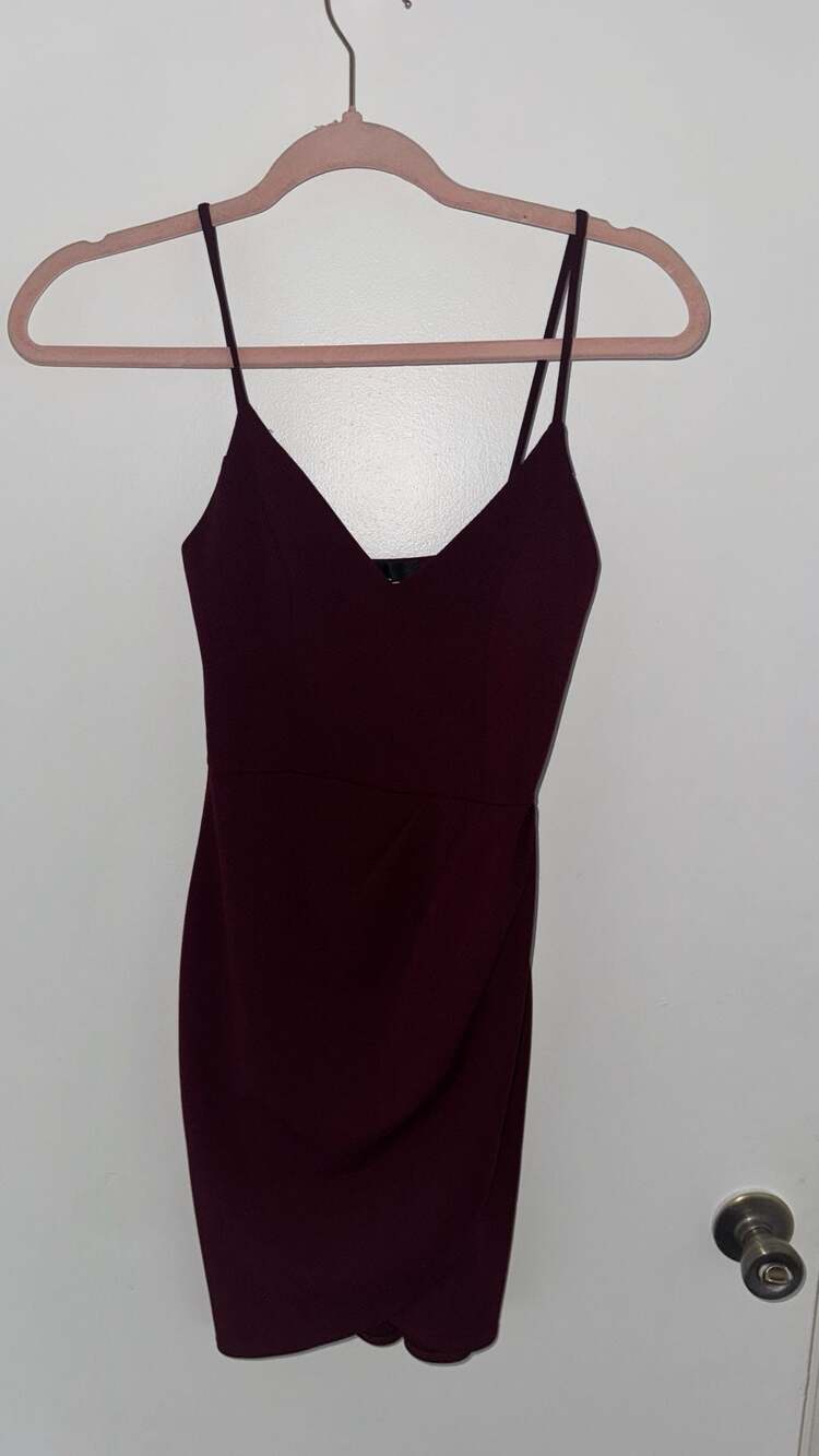 Lulus Forever Your Girl Wine Red Bodycon Dress Cocktail Dress Mini Burgundy S